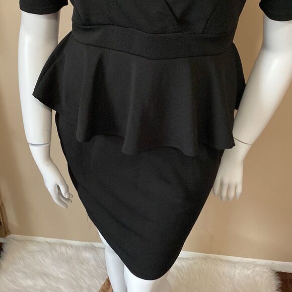 NWT Fashion Nova Black Peplum Dress - Size:1X - Picture 9 of 16